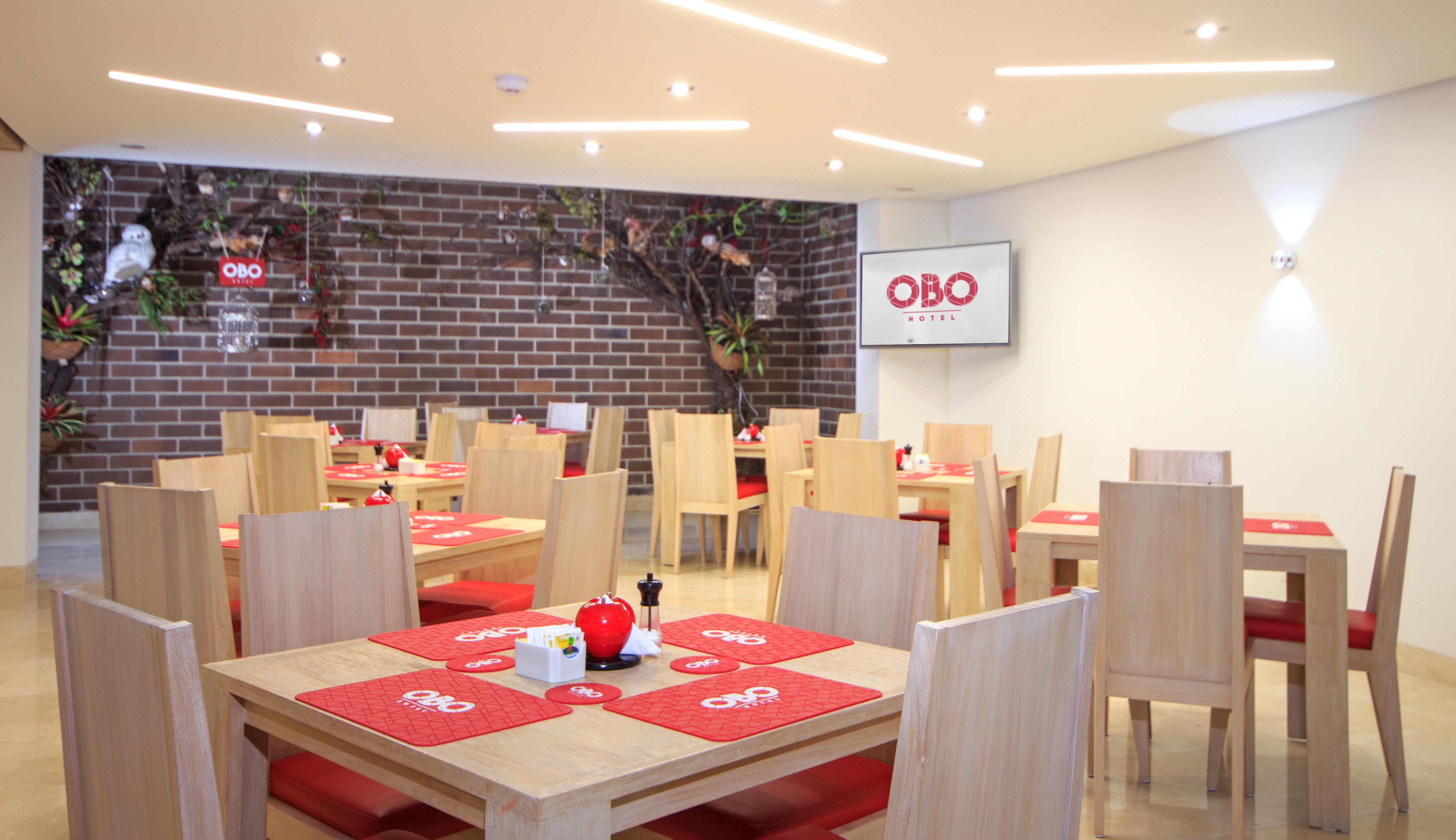 Obo Hotel 메딜린 외부 사진