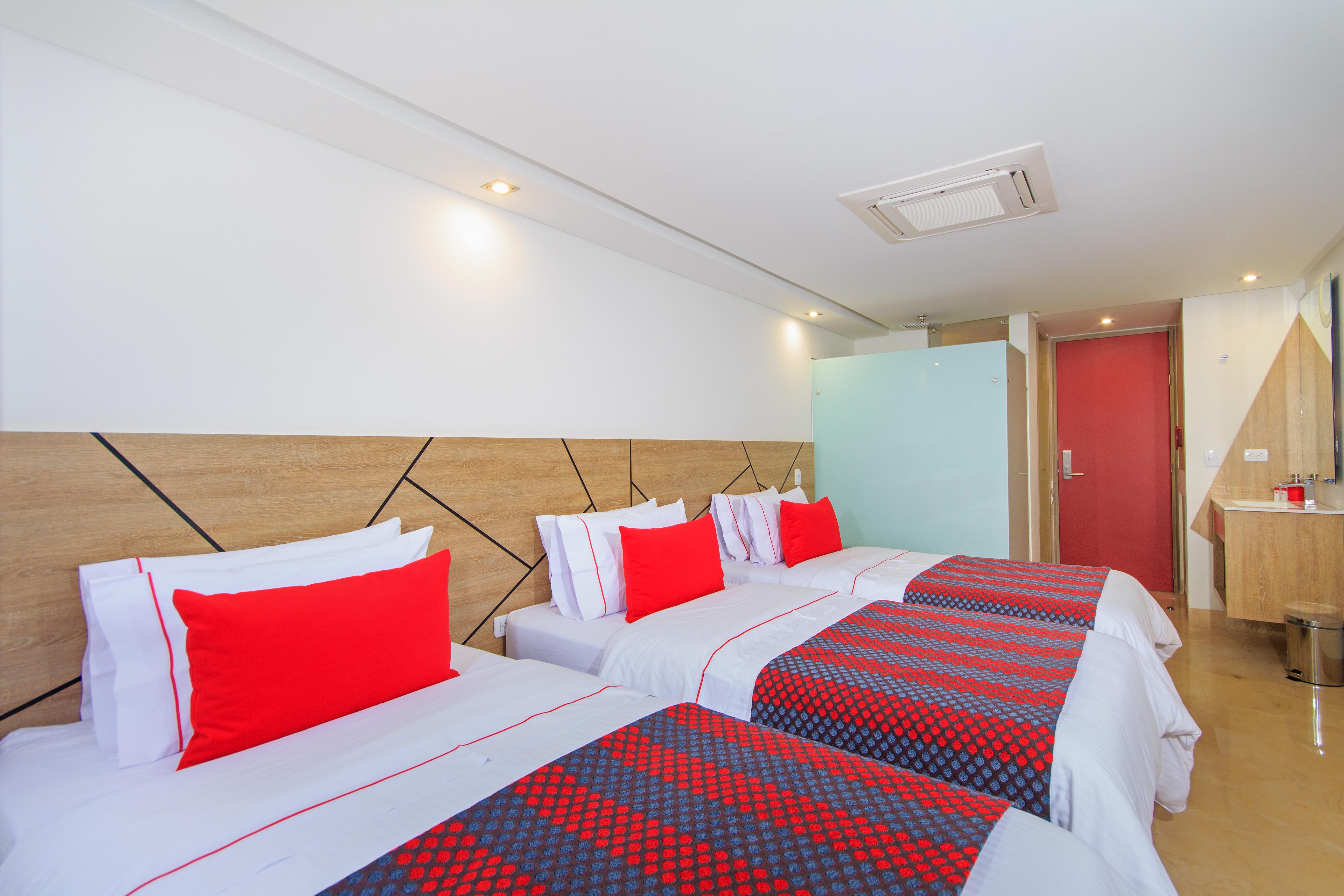 Obo Hotel 메딜린 외부 사진